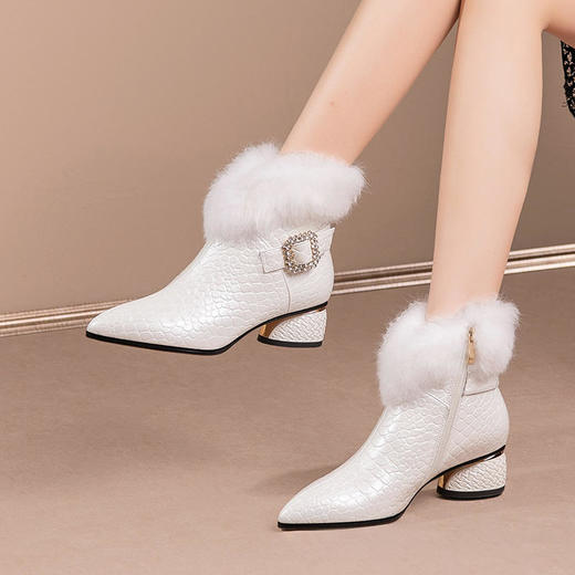 HY H3030尖头粗跟马丁靴皮靴侧拉链高跟短靴 商品图0