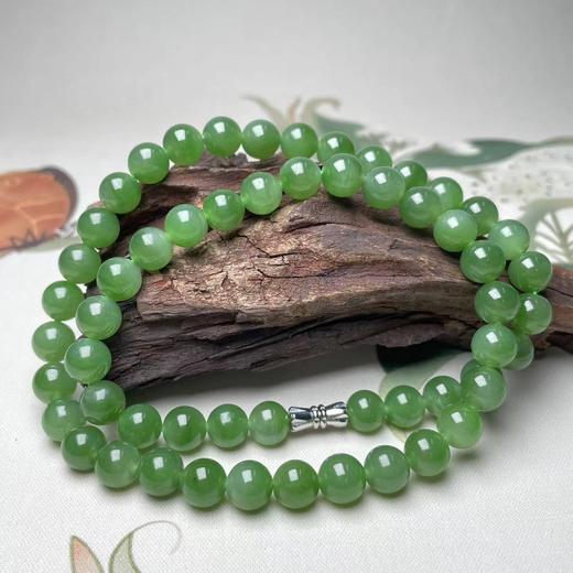 和田玉碧玉项链-冰底果绿8mm 商品图0