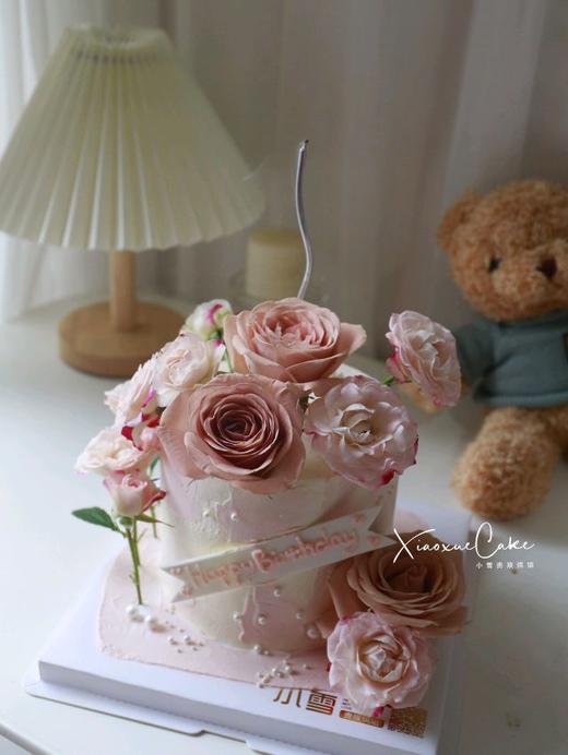 鲜花蛋糕6（图片为5寸加高定制效果图） 商品图0