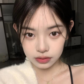 FavorrBeauty【粉灯泡】婴儿感玫瑰粉气泡 这颜色嫩哭了 上眼瞬间温柔