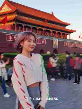 棒针穿绳羊绒女衫