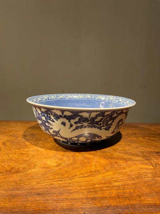 刷蓝地拔白龙凤花卉纹大碗，顺丰包邮 商品图0