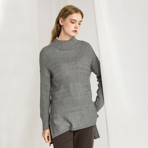 Famecoco范可儿灰色半高领毛衣女秋冬慵懒羊毛针织衫开叉套头上衣F188DB030 商品图0