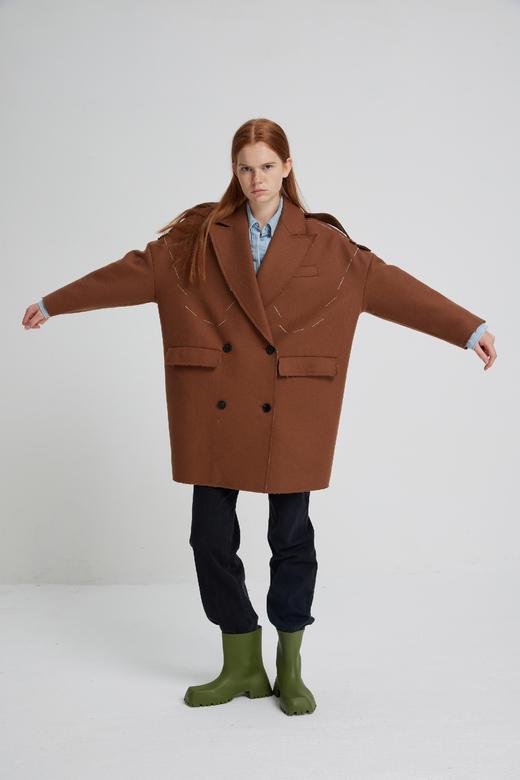 长肩攀儿廓形大衣 商品图0