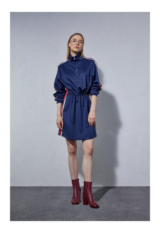 腰部抽绳运动连衣裙 商品图0