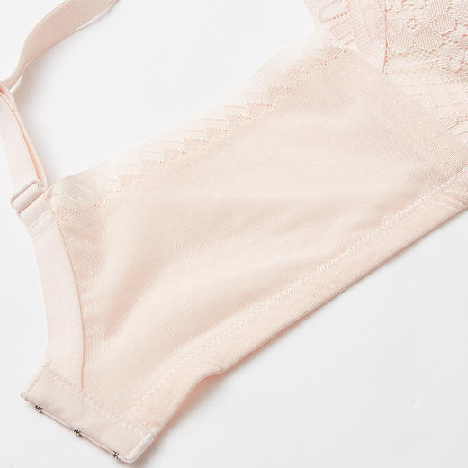 都市丽人自然舒适常规内衣A中厚3/4杯蕾丝文胸三排树脂胶圈LB3AA1 商品图12