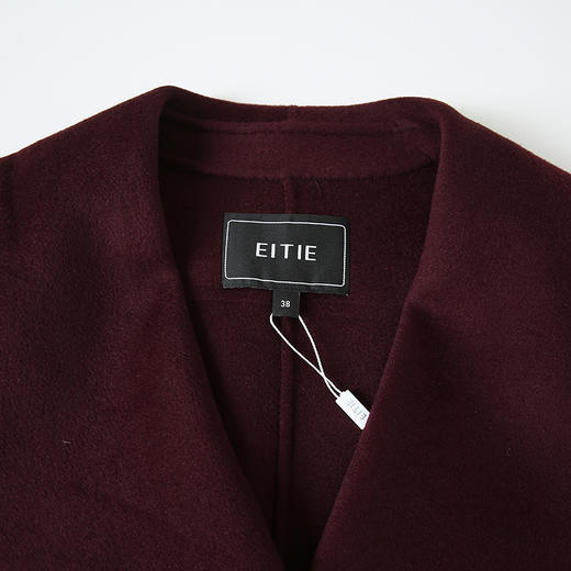 EITIE爱特爱冬季新款气质翻领束腰显瘦长款大衣外套7214904 商品图5