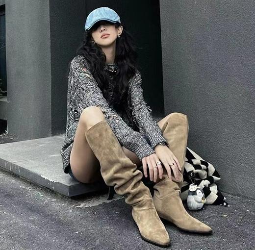 【粗腿女孩救星 秋冬的时髦是靴子给的】骑士靴女粗跟秋冬款西部靴高筒薄绒复古显瘦褶皱堆堆靴长靴圣诞节春节礼物礼品 商品图0