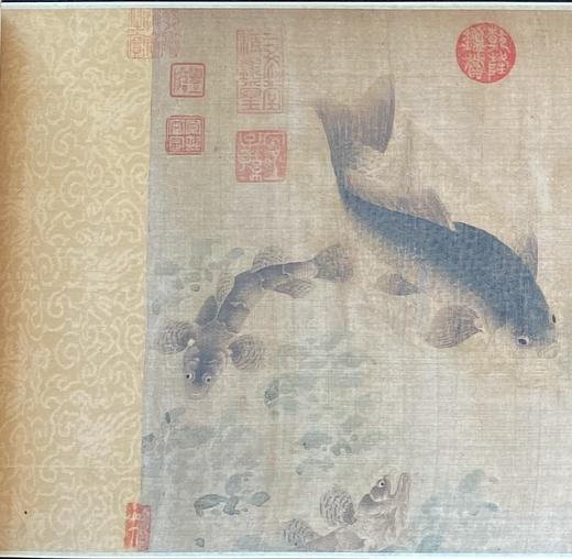 【定制书画】（北宋） 刘寀(传)  《落花游鱼图卷》绢本 手卷/镜片 馆藏书画高仿复制艺术品（付款后28天内发货） 商品图4