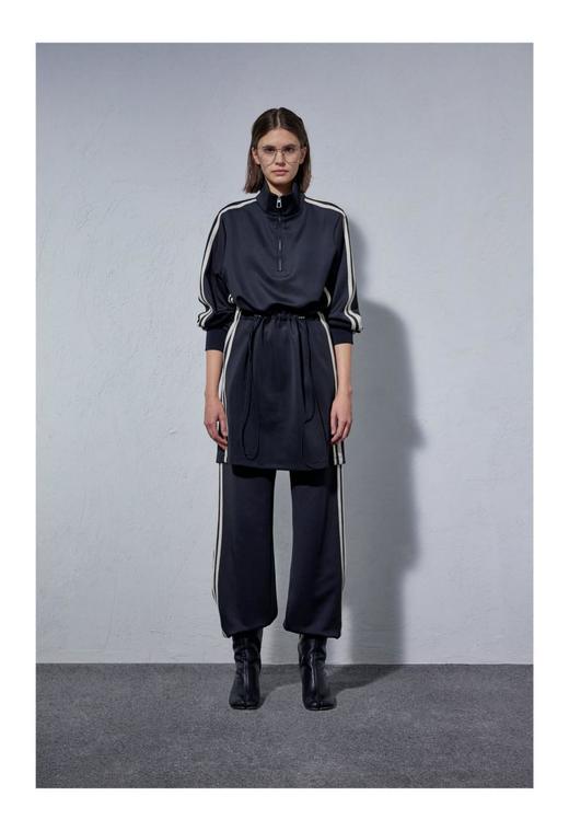 腰部抽绳运动连衣裙 商品图0