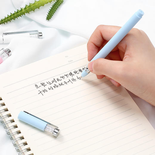 齐心 GP387 拔帽水晶笔 弹簧子弹头0.5mm 匹配笔芯R915 商品图4