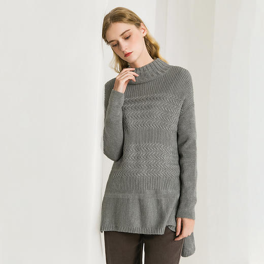 Famecoco范可儿灰色半高领毛衣女秋冬慵懒羊毛针织衫开叉套头上衣F188DB030 商品图3