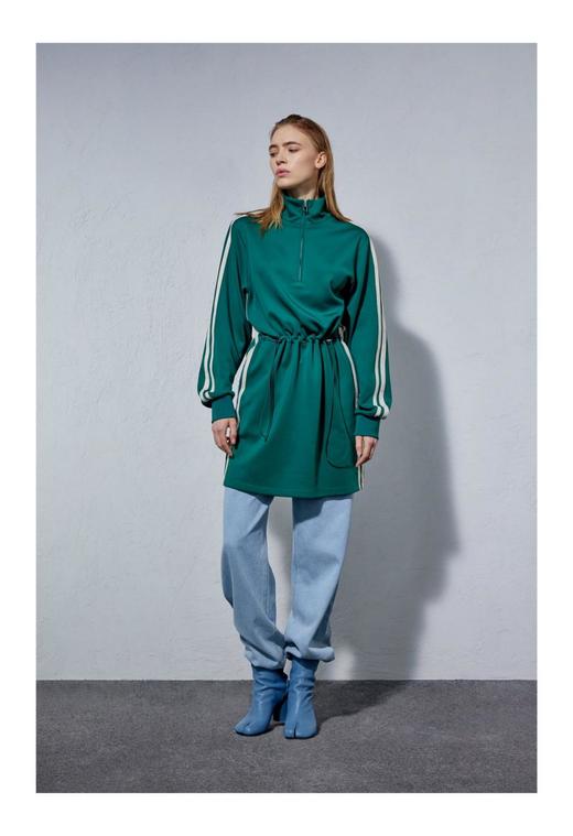 腰部抽绳运动连衣裙 商品图0