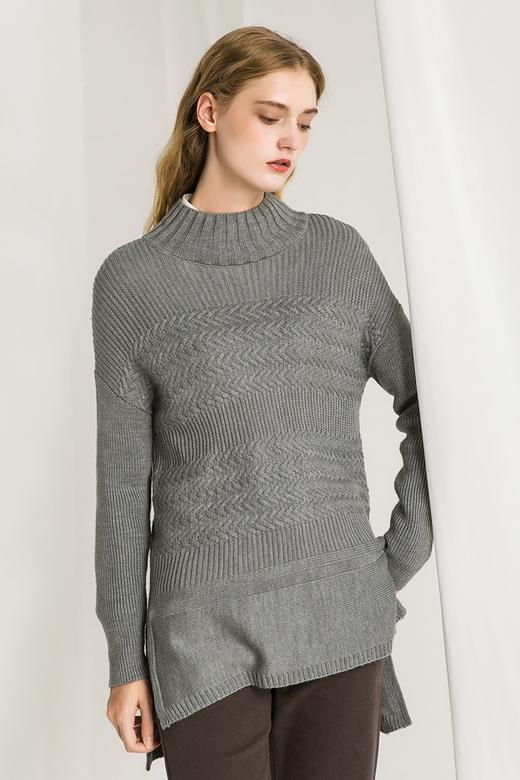 Famecoco范可儿灰色半高领毛衣女秋冬慵懒羊毛针织衫开叉套头上衣F188DB030 商品图5