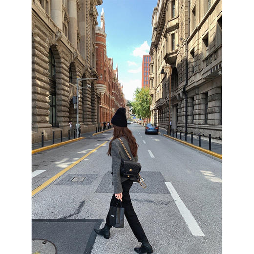 金蘑菇菇 奥地利书店 / 莱卡牛仔+时髦高阶灰香香 日常小精致外套 商品图1