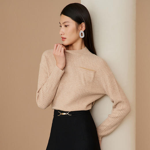 EITIE爱特爱冬季新款时尚气质半高领简约纯色针织衫上衣6801517 商品图1