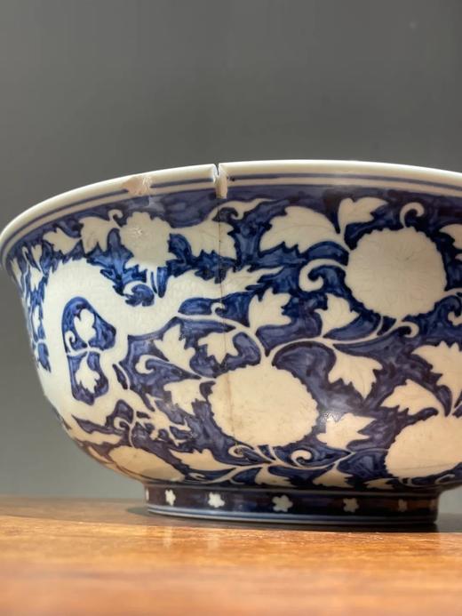 刷蓝地拔白龙凤花卉纹大碗，顺丰包邮 商品图2