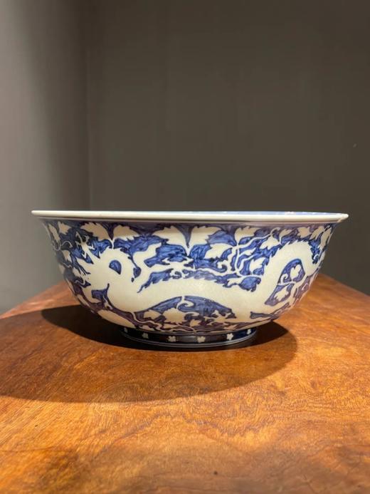 刷蓝地拔白龙凤花卉纹大碗，顺丰包邮 商品图1