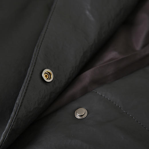 EITIE爱特爱冬季新款保暖显瘦黑色白鸭绒皮羽绒服外套7293905 商品图4