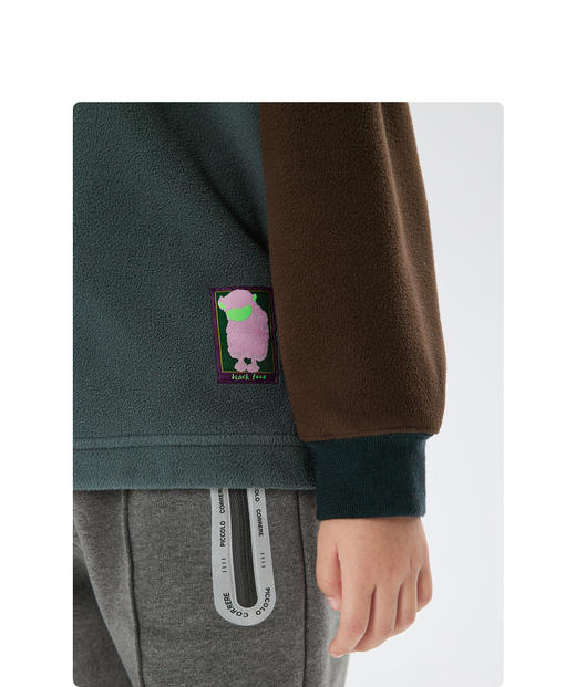 JNBY   22年冬款  柔软灯芯绒无帽套头卫衣   1MA411570 商品图7