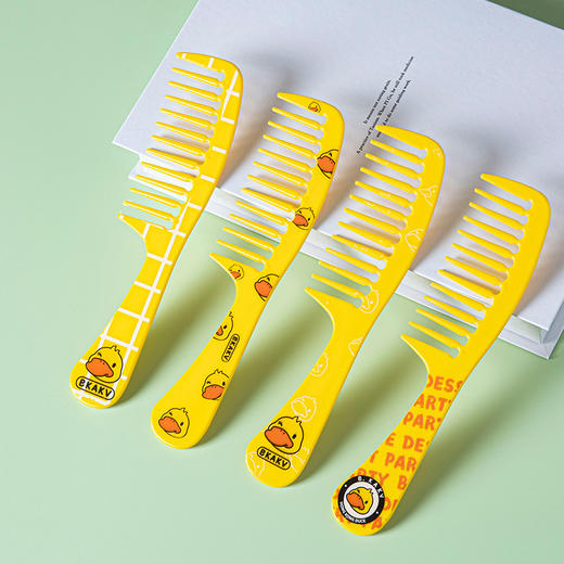 「4.9元包邮」黄鸭款卡通简约洗发梳 塑料梳居家日用密尺梳随身化妆梳理发梳子大齿梳 商品图3