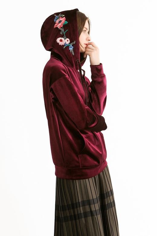 OCHIRLY欧时力 酒红色丝绒连帽卫衣 44 商品图3