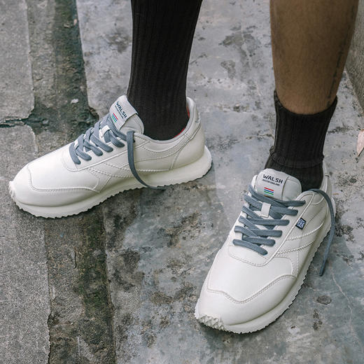 经典简约 NormanWalsh秋冬新款TOR系列皮面慢跑鞋 商品图2