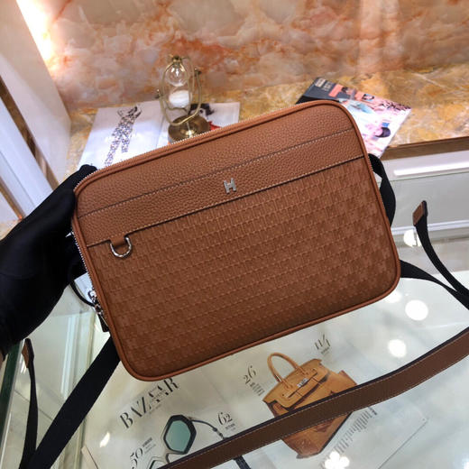 秋冬特惠💰700 H家爱马仕新款邮差包/斜跨包9014 商品图0