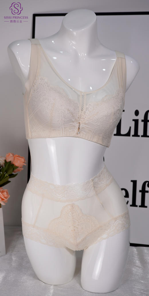 舒适无痕 保护臀部 不勒肉 风光旖旎美臀裤 商品图3