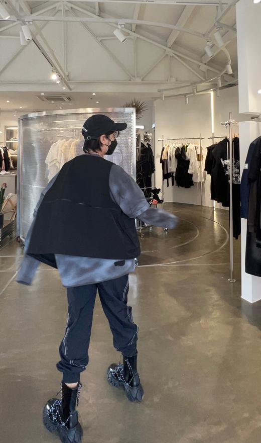 女士针织T恤 商品图2