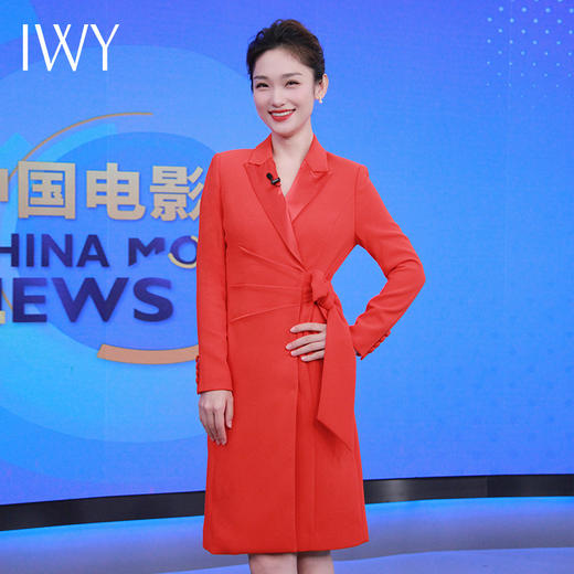 IWY/高级感绸缎领拼接西装连衣裙女红色艺考播音主持人正装礼服职业裙194035Q1 商品图0