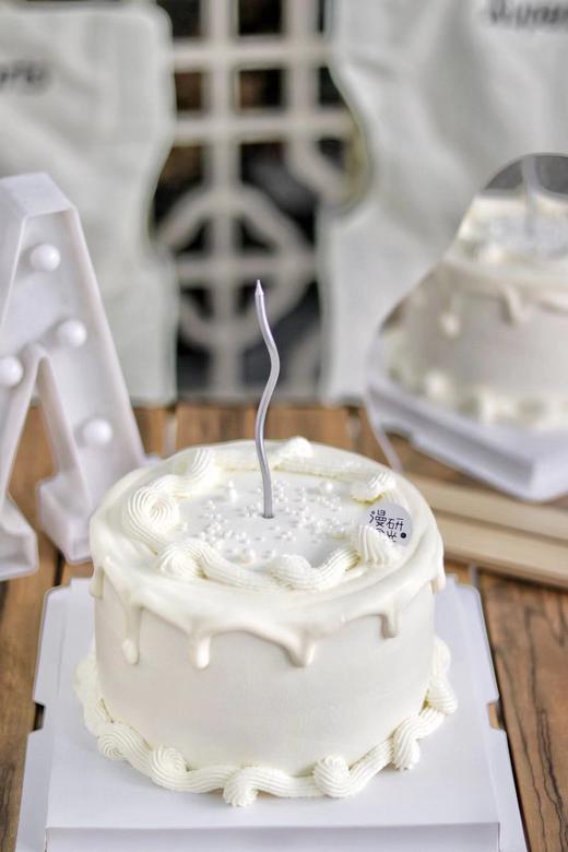 【生日蛋糕】ins风白底裱花款 商品图0