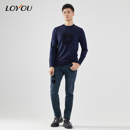 LOYOU/朗逸秋冬男士新款套头毛衫丝绒图案打底针织毛衫 商品图2