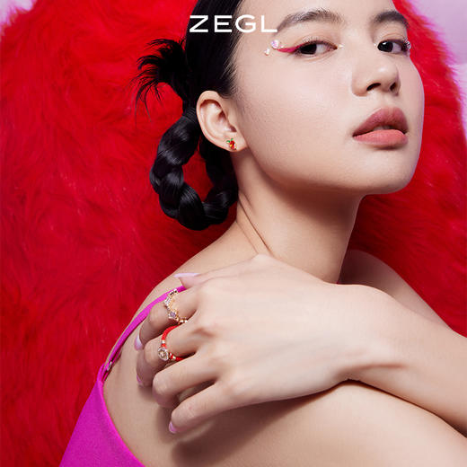 ZEGL设计师本命年系列桃花兔子925纯银耳钉女红色耳环秋冬耳饰品 商品图6