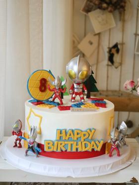 树林奥特曼（岁数可以更换）