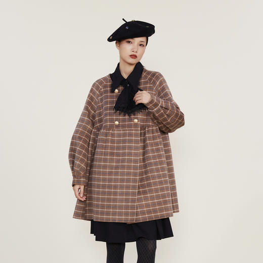 谜底2022冬季新款A字型圆领格纹大衣女双排扣中长款毛呢224MD1703 商品图0
