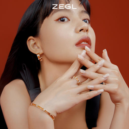 ZEGL设计师本命年系列如意兔C型耳环女耳钉925银针小众秋冬耳饰品 商品图1