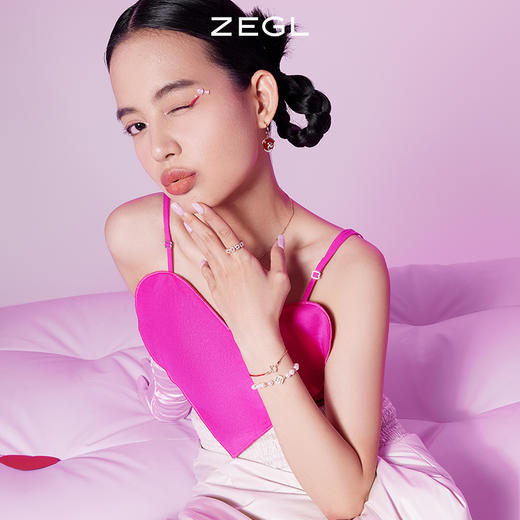 ZEGL设计师本命年系列心愿兔柿柿如意红绳手链女高级感珍珠手饰品 商品图3