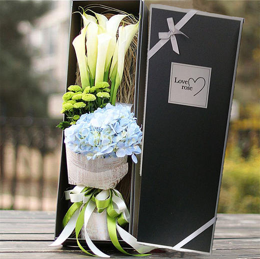 碧海蓝天马蹄莲礼盒二选一 商品图0