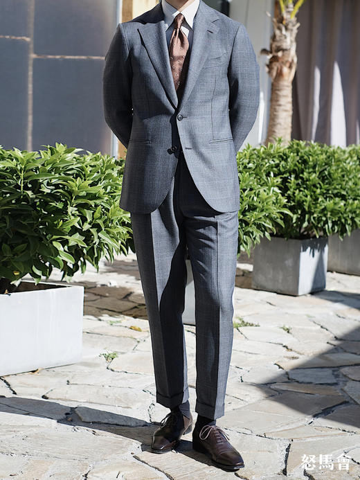 Stylbiella Knight 澳洲美丽诺羊毛360克高克重中灰色亲王格全麻衬套装 商品图3