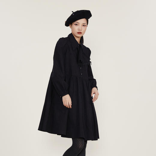 谜底2022冬季新款宽松A字型中长款连衣裙长袖女复古精致224ML1684 商品图3