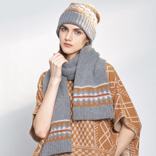 【纯羊绒围巾+帽子】羊绒世家秋冬新品女士100%山羊绒针织保暖围巾撞色条纹帽子 商品图5