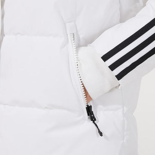 阿迪达斯 （adidas） 羽绒服女 2022冬季新款白色户外防风保暖连帽外套运动休闲羽绒夹克 HA1176 商品图3