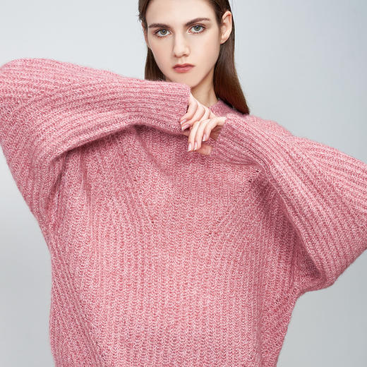 【宽松慵懒风羊绒衫】羊绒世家22年秋冬新品女士羊绒衫宽松针织蝙蝠衫 商品图0