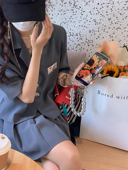 <曾小咸推荐>巨折清仓秒杀，稀有现货24小时发【仅限今日】女装甜酷jk学院风秋季长短袖西装外套 / 百褶短裙 商品图4