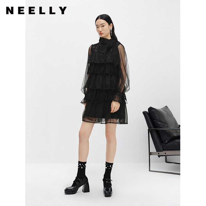 NEELLY纳俪商场同款冬季新款黑色蕾丝连衣裙女中长款气质蛋糕裙N22122Y01175