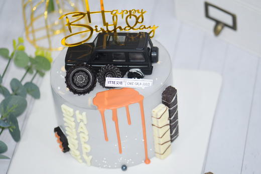 【大G汽车蛋糕】动物奶油，鲜鲜水果，糯米蛋糕胚； 商品图1