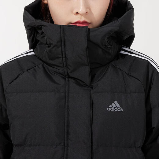 阿迪达斯 （adidas） 羽绒服女2022冬季新款运动服休闲保暖防风外套宽松连帽羽绒夹克 H23063 商品图1
