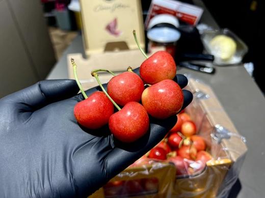 智利-空运雷尼尔黄金车厘子🍒 （特别版）细长杆，所见即所得 ，浓郁脆甜，高糖低酸，极致味蕾享受 商品图0