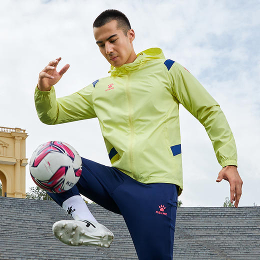 卡尔美新款风雨衣男女可穿足球综训系列8161WT1006 商品图0